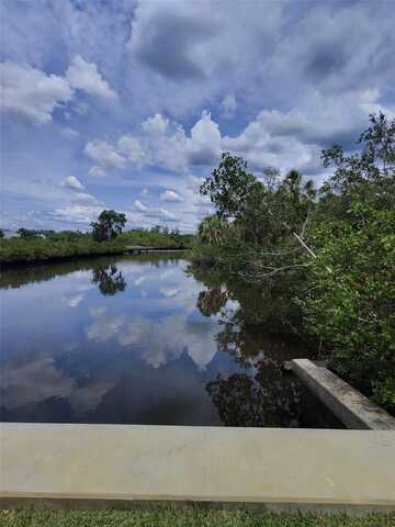 190 MERES BOULEVARD, TARPON SPRINGS, FL 34689