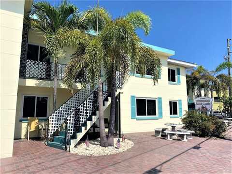 17688 GULF BOULEVARD, REDINGTON SHORES, FL 33708