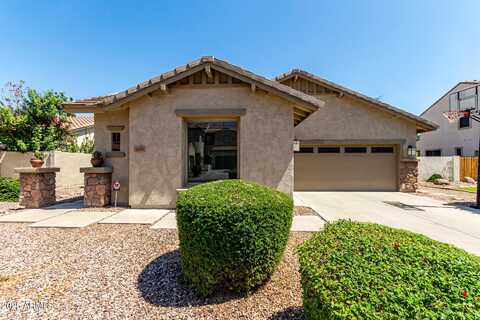 418 W BALSAM Drive, Chandler, AZ 85248