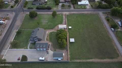 424 E LEHI Road, Mesa, AZ 85203