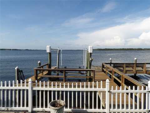 31 FRESHWATER DRIVE, PALM HARBOR, FL 34684