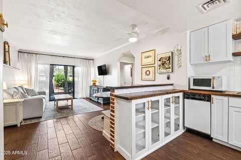 6125 E INDIAN SCHOOL Road, Scottsdale, AZ 85251