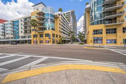 1120 E KENNEDY BOULEVARD, TAMPA, FL 33602