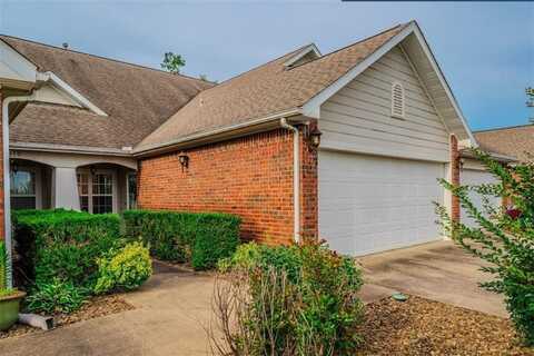 916 W Dixson ST, Rogers, AR 72758