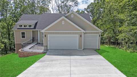 13 Hudson LN, Bella Vista, AR 72715