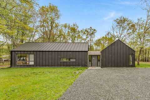 72 Keats Lane, Albrightsville, PA 18210