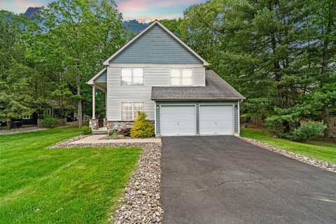 589 Eagle Drive, East Stroudsburg, PA 18302
