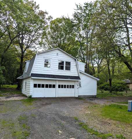 228 Cardinal Lane, Pocono Summit, PA 18346