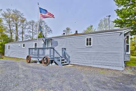 213 Blossom Lane, Blakeslee, PA 18610