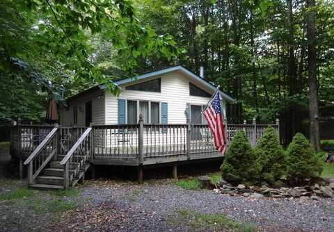 52 S Lehigh River Drive, Gouldsboro, PA 18424