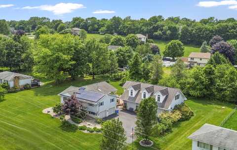 807 Bangor Road, Nazareth, PA 18064