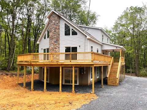 30 Susquehanna Drive, Jim Thorpe, PA 18229