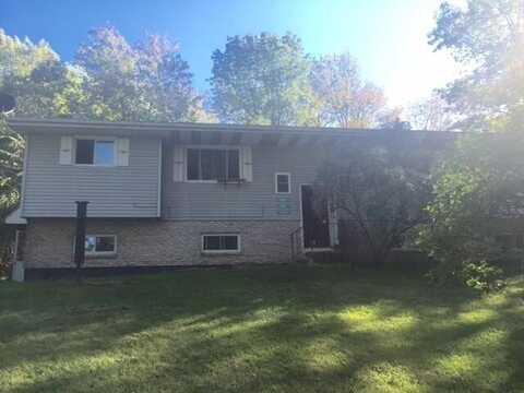 219 Joy Glen, Sciota, PA 18354