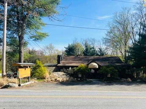 230 Sand Spring Road, Cresco, PA 18326
