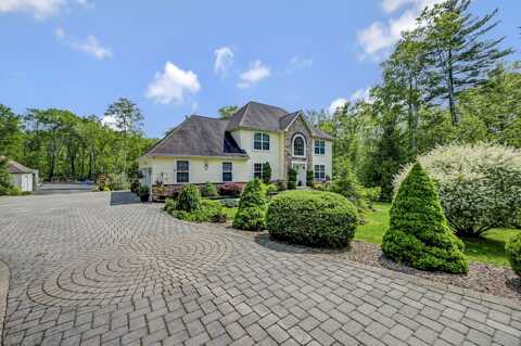 251 Scenic Drive, Blakeslee, PA 18610