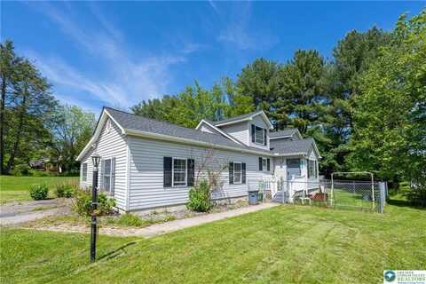 7112 Howell Terrace, Stroudsburg, PA 18360