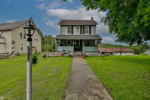 307 Oak Street, Bangor, PA 18013