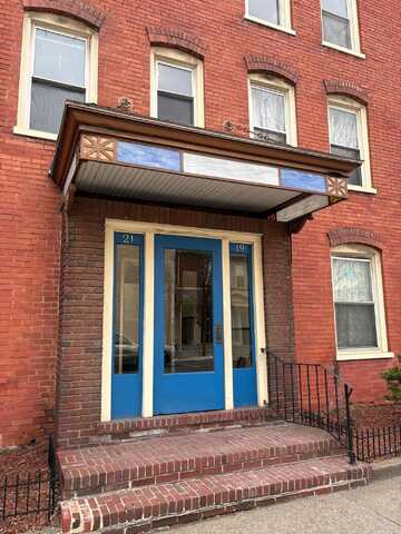 19 S 7th Street, Stroudsburg, PA 18360
