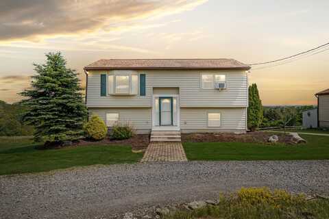 924 Hell Hollow Road, Kunkletown, PA 18058