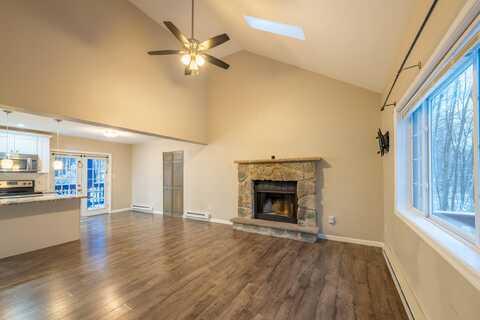 294 Matterhorn Drive, Effort, PA 18330