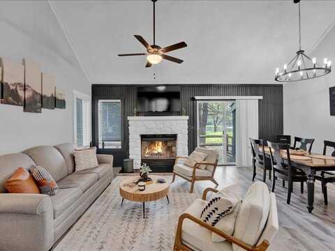 216 Snow Ridge Circle, Lake Harmony, PA 18624