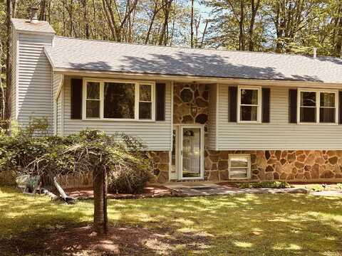 4 Game Drive, White Haven, PA 18661
