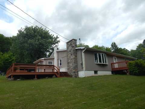 3277 State Street, White Haven, PA 18661