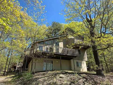 251 Dorchester Drive, Bushkill, PA 18324