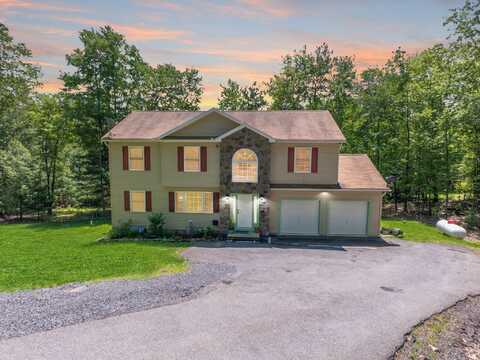 59 Coach Road, Stroudsburg, PA 18360