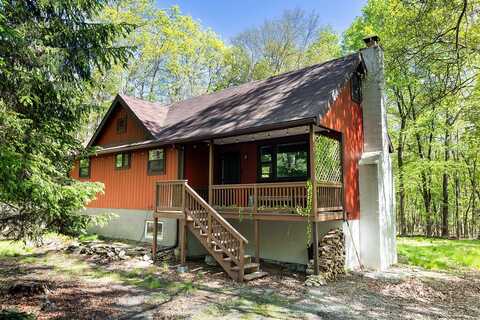 66 Hunter Lane, Albrightsville, PA 18210