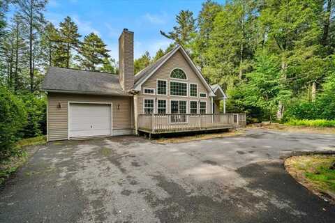 15 Shakespeare Drive, Albrightsville, PA 18210