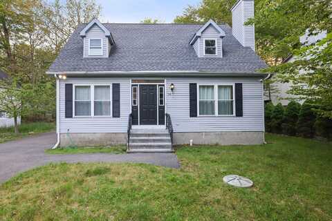 9436 Juniper Drive, Tobyhanna, PA 18466