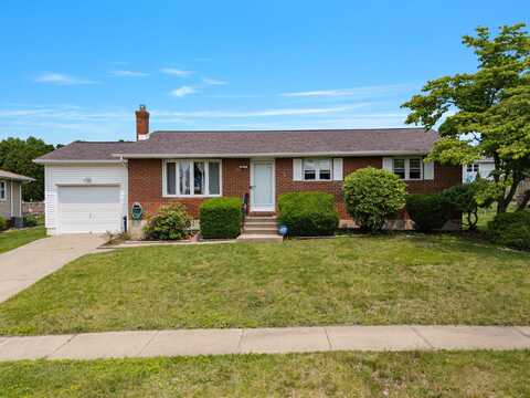94 Brader Drive, Wilkes Barre, PA 18705