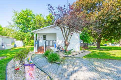 8726 Breinig Run Circle, Breinigsville, PA 18031