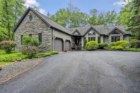 14 Matz Pass, Lake Harmony, PA 18624
