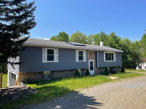 215 Fawn Lane, Albrightsville, PA 18210