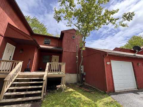 266 Image Drive, Scotrun, PA 18355