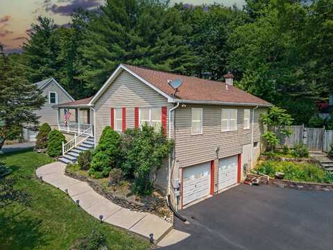 2305 Woodcrest Drive, East Stroudsburg, PA 18302