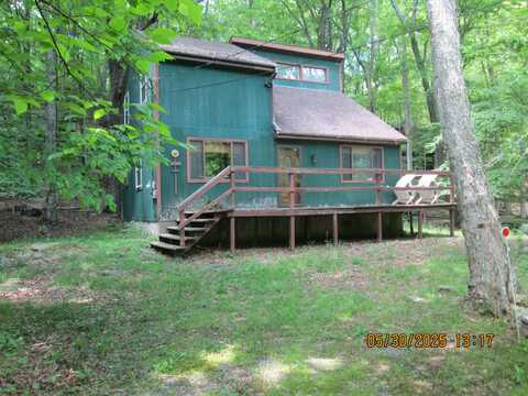 297 Saunders Drive, Bushkill, PA 18324