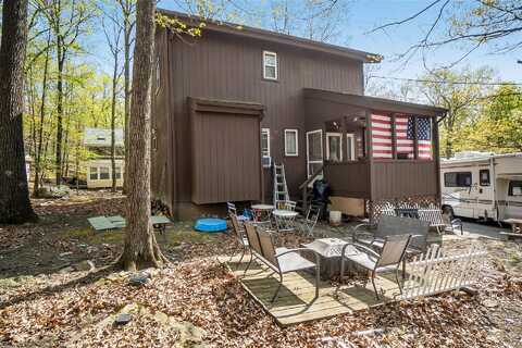 1231 Kensington Drive, East Stroudsburg, PA 18301