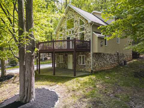 79 Muskegon Circle, Hazle Township, PA 18202