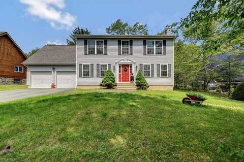 128 Embill Drive, Blakeslee, PA 18610