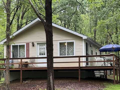 26 Buckhill Road, Albrightsville, PA 18210