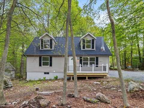 350 Maxatawny Drive, Pocono Lake, PA 18347