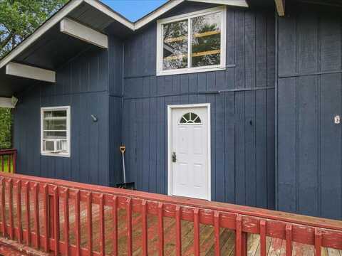 725 Clearview Drive, Long Pond, PA 18334