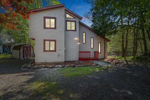 8333 Shannon Drive, Tobyhanna, PA 18466
