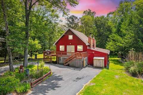 322 Clubhouse Drive, East Stroudsburg, PA 18302