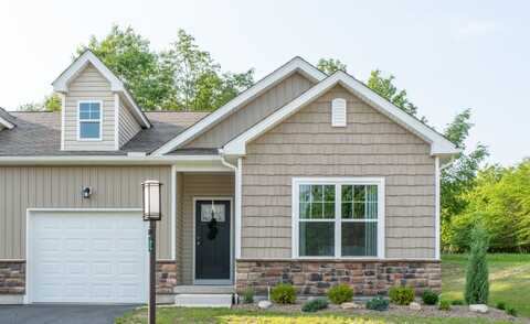 601b W West Oak Lane, White Haven, PA 18661