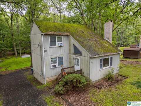 210 Clubhouse Drive, East Stroudsburg, PA 18301