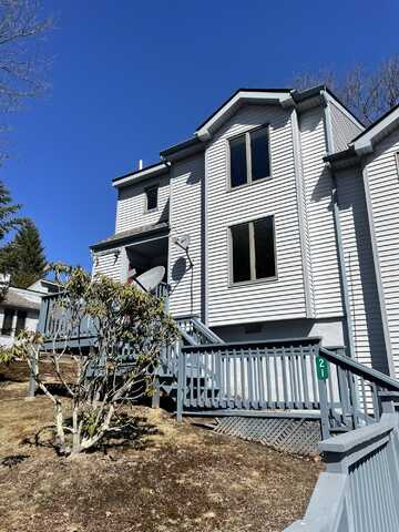 21 Lipuma Drive, Lake Harmony, PA 18624